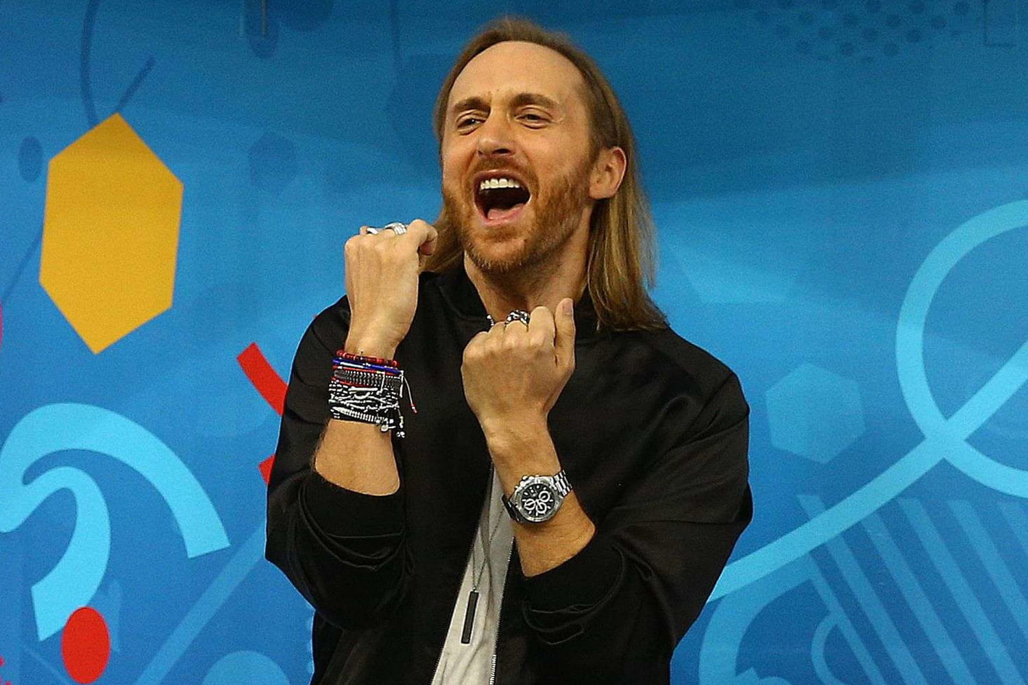 Bientôt un duo entre Ronaldinho et David Guetta ?