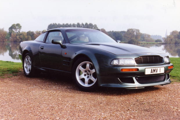 1993 – Aston Martin V8 Vantage