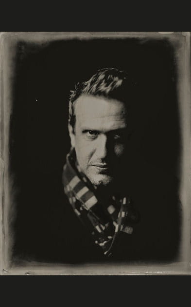 Jason Segel, l'air machiav&eacute;lique