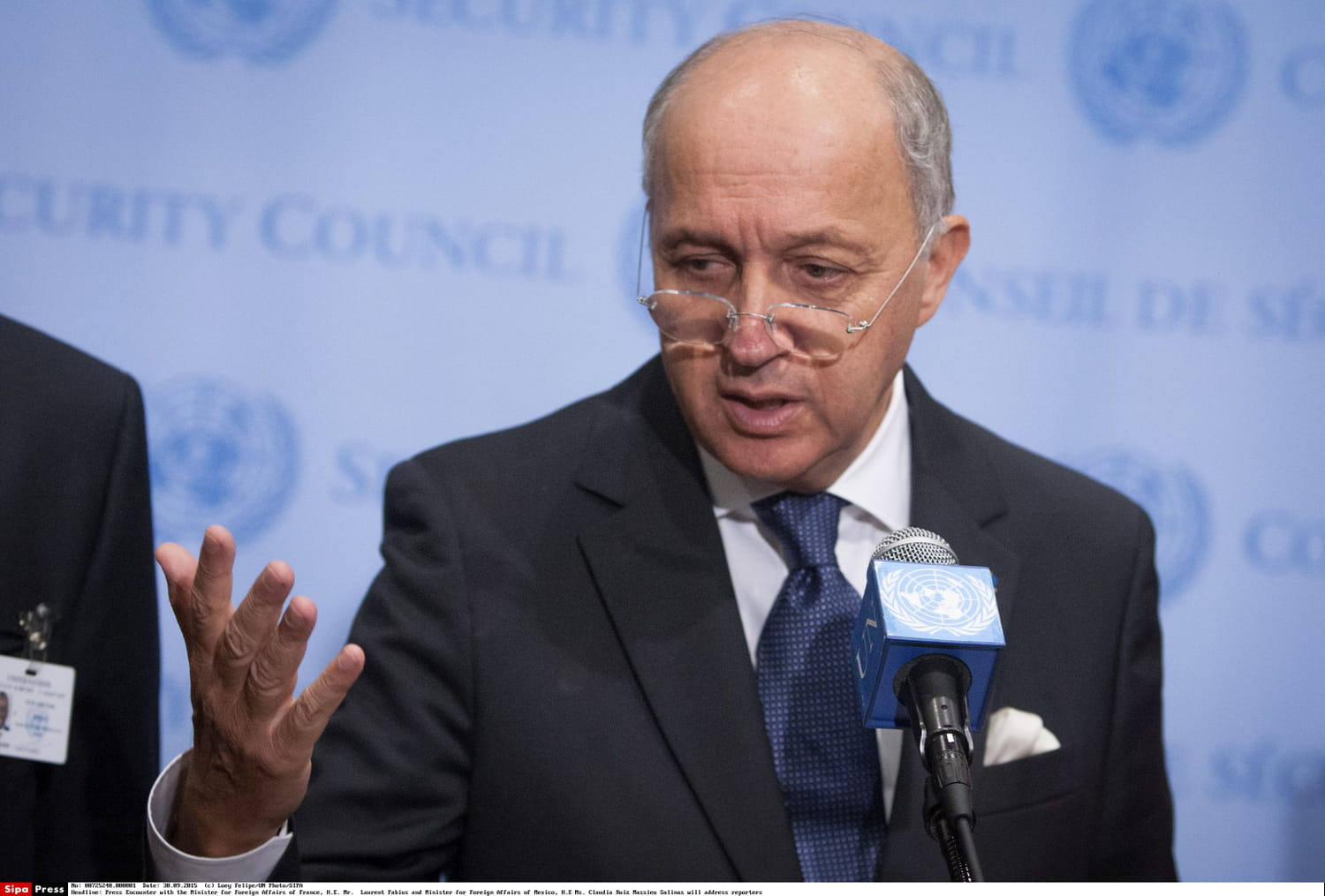 Laurent Fabius : après Parkinson, la rumeur d'un remplacement par Ségolène Royal