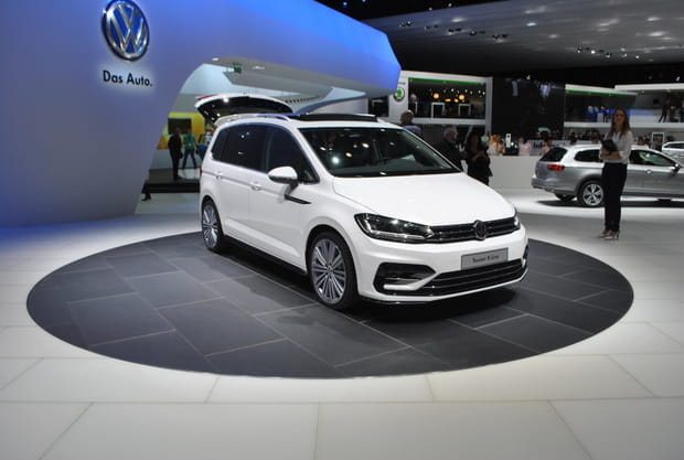 Volkswagen Touran : plus long, plus tonique et économe