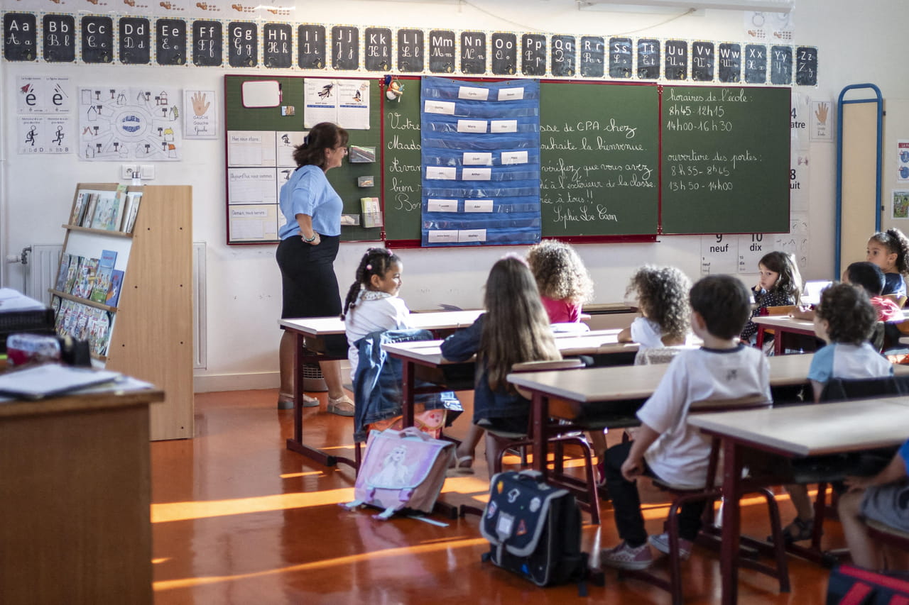 Rentrée scolaire 2025 : calendrier, nouveautés et controverse à venir... l'essentiel à connaître