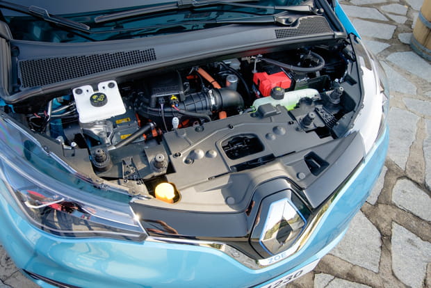 La nouvelle Zoé se dote d'un moteur R135 plus puissant