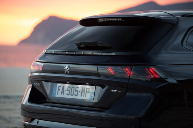 Combien coûte cette 508 SW GT ?