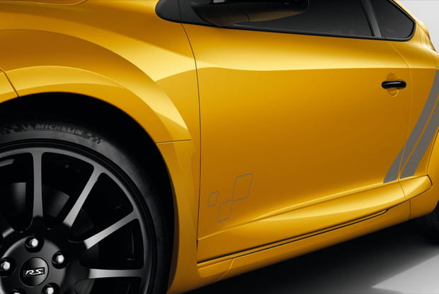 Le fameux coloris jaune sport