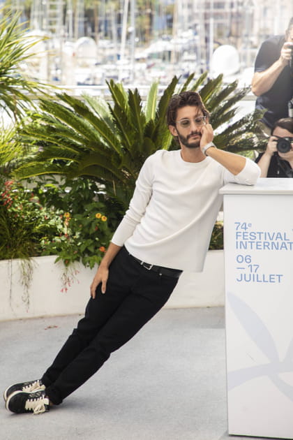 Pierre Niney a une passion pour un sport, et ce n'est pas le foot