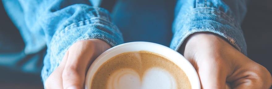 On a toujours interdit le caf&eacute; &agrave; ces personnes, il serait finalement &quot;protecteur&quot; selon ce cardiologue