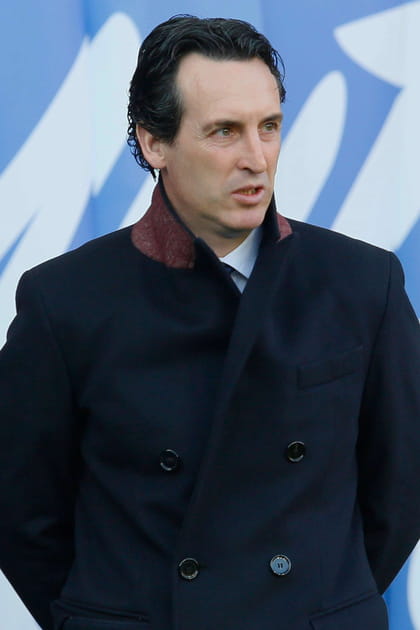 Unai Emery dans le XVIe arrondissement de Paris