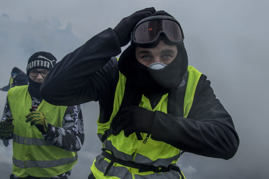 Gilets jaunes&nbsp;: les images choc &agrave; Paris
