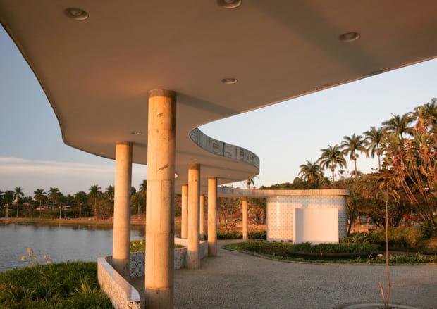 L'ensemble moderne de Pampulha au Brésil