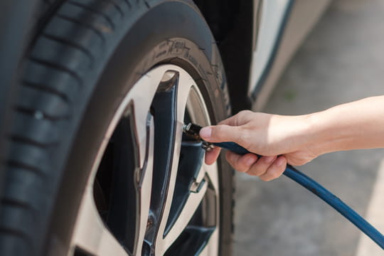 Cette erreur fr&eacute;quente peut provoquer l'&eacute;clatement des pneus sous la chaleur