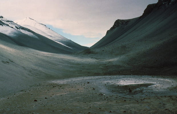 Le lac Don Juan en Antarctique