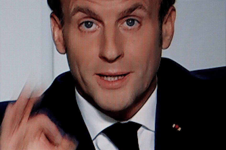 Le pr&eacute;sident dans le salon des Fran&ccedil;ais