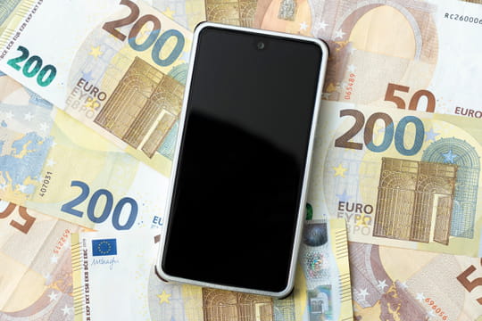 Peu de gens le savent, mais votre smartphone dispose d'une fonction pour d&eacute;tecter les faux billets