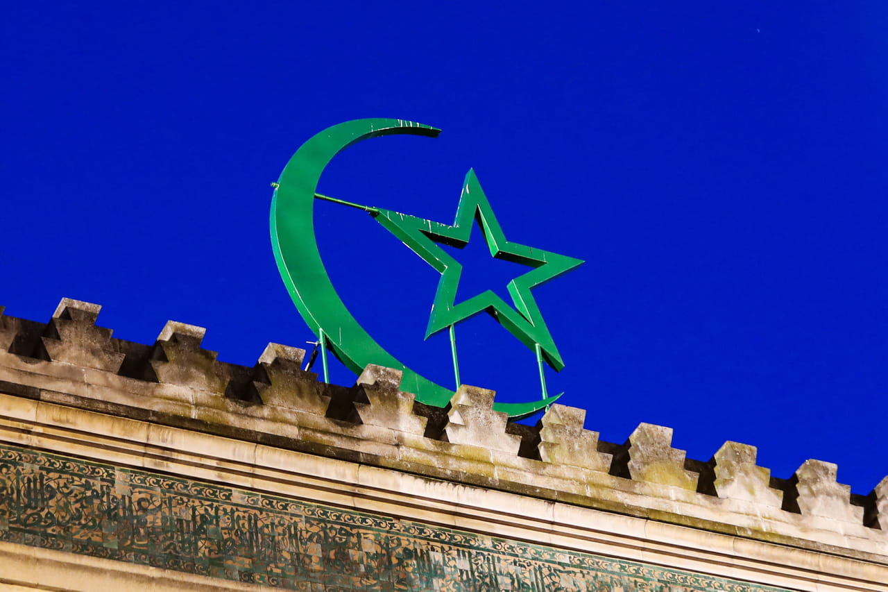 Interdire le ramadan aux moins de 16 ans : l'idée de LR peut-elle vraiment s'appliquer ?