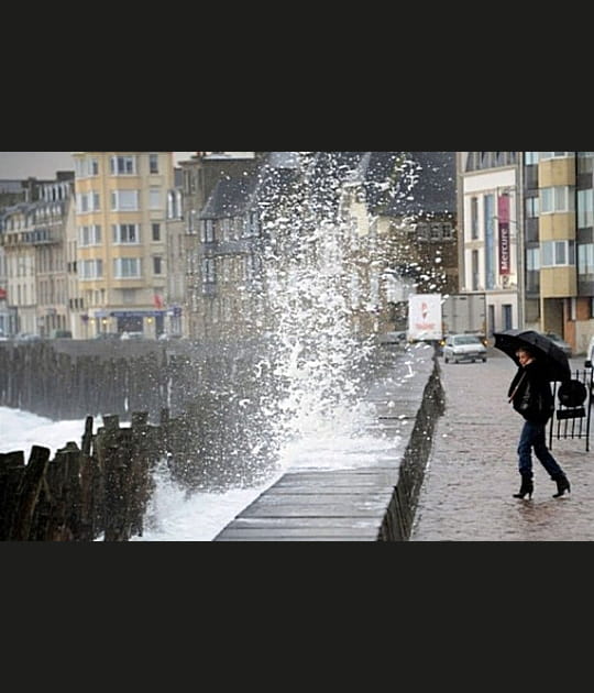 Des eaux mouvement&eacute;es