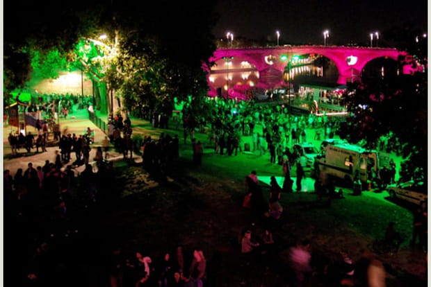 Fête en bordure de Garonne