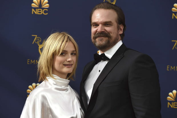 Alison Sudol et David Harbour