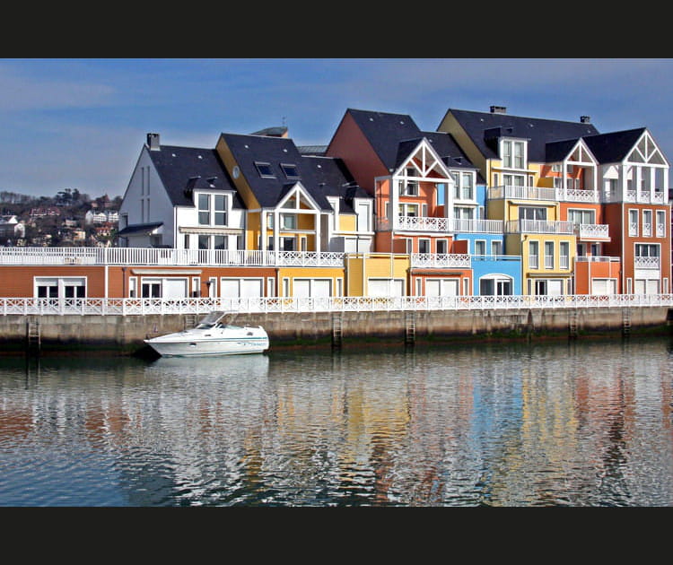 Deauville, une r&eacute;f&eacute;rence internationale en Normandie