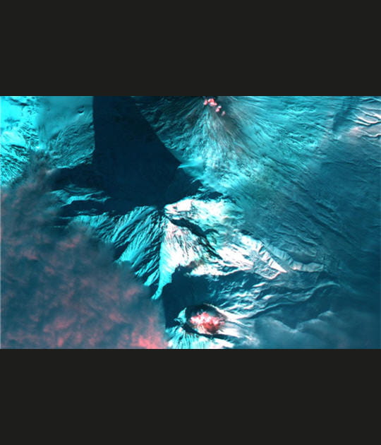 Volcans actifs du Kamchatka