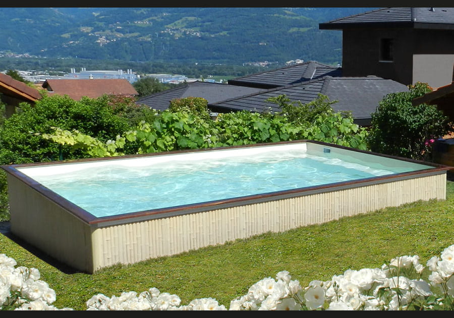 Une piscine en b&eacute;ton
