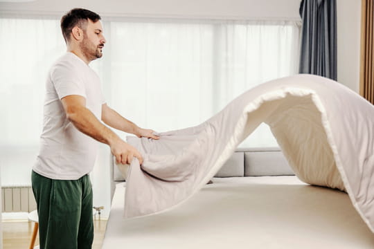 Que signifie faire son lit d&egrave;s le r&eacute;veil, selon la psychologie