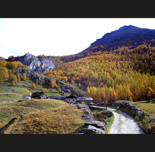 Le Monal, perspective
