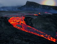Au coeur des abysses : Le plus grand volcan du monde