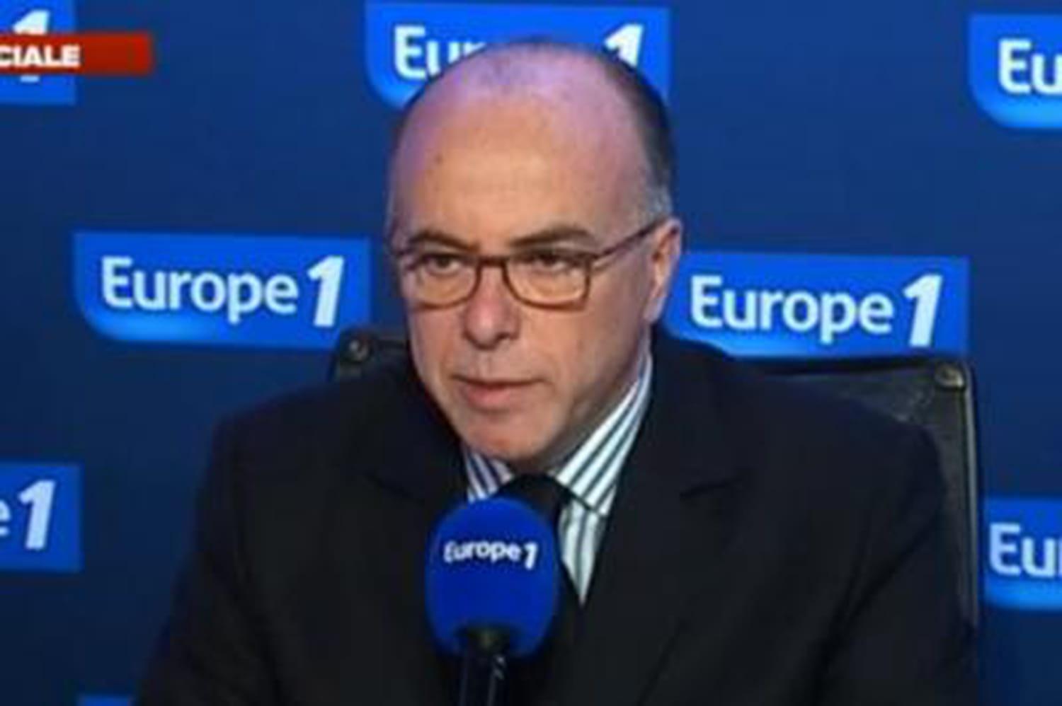 Frères Kouachi : Saïd "formellement reconnu comme agresseur" (Cazeneuve)