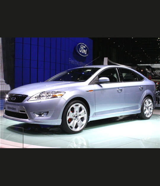 Ford Mondeo 1,6&nbsp;l essence