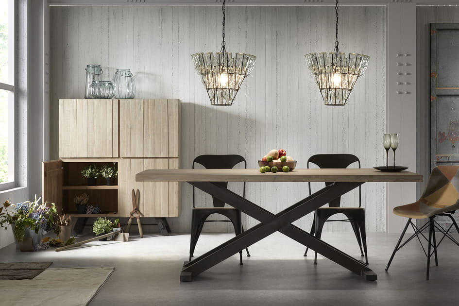 Une pi&egrave;ce de mobilier graphique