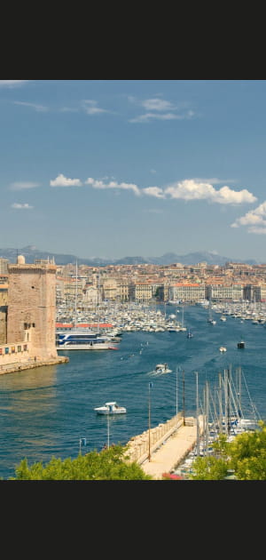 12e : Marseille Vieux Port Cri&eacute;e (3,20&euro;/h)