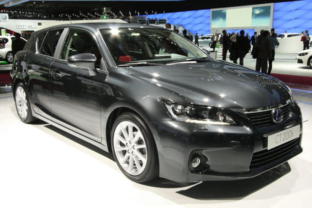 Lexus CT200H : la première compacte hybride