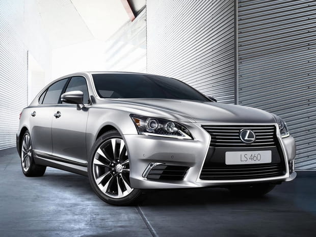 Lexus LS