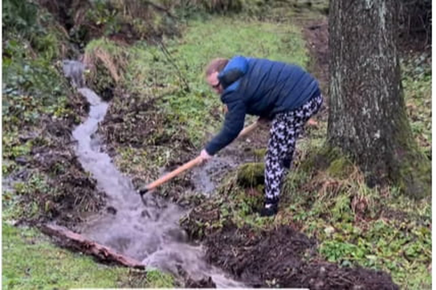 "C'est le jackpot !" Ils achètent une vieille propriété, sont désespérés par les travaux, mais trouvent un trésor