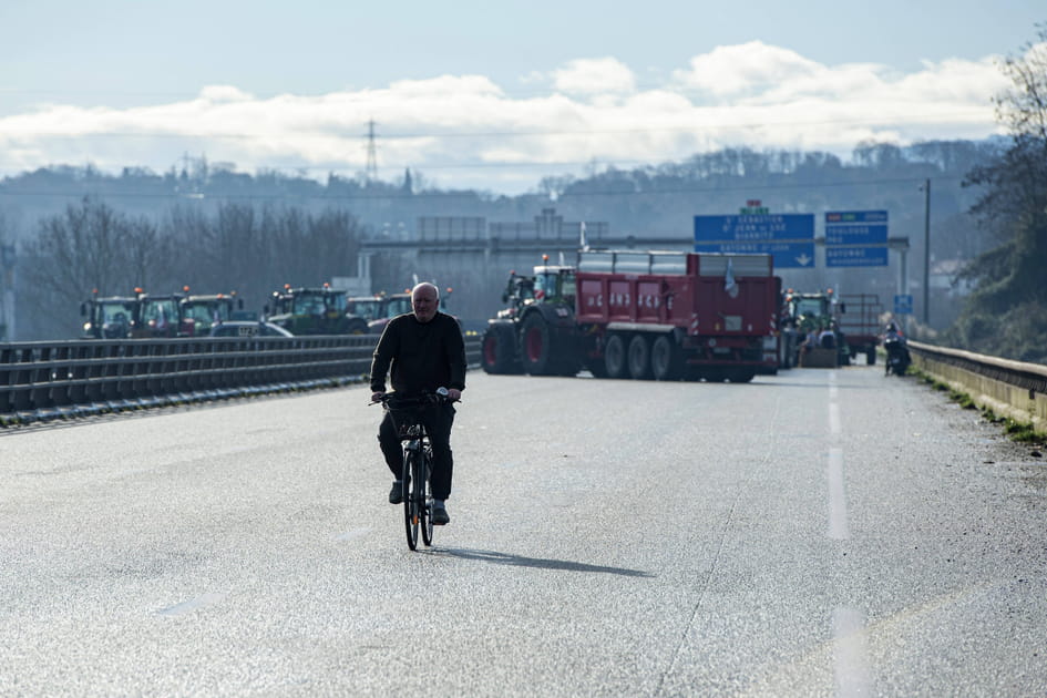 Col&egrave;re des agriculteurs&nbsp;: les blocages en images