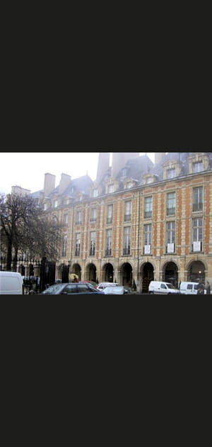 Paris IVe&nbsp;: 34,04&nbsp;euros d'&eacute;cart au m&sup2; entre&nbsp;acheter&nbsp;et&nbsp;louer