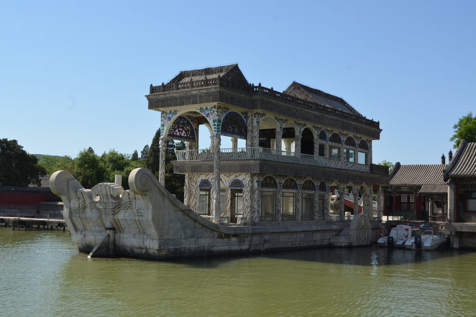 Le palais d'&eacute;t&eacute;