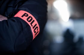 Un policier de Tourcoing tabass&eacute;, les images vid&eacute;o diffus&eacute;es&nbsp;: des policiers d&eacute;noncent des &quot;spectateurs complices&quot;