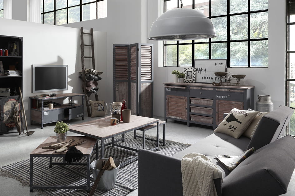 Une suspension en m&eacute;tal pour un style industriel
