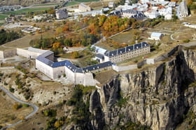 C'est le nouveau "Plus beau village de France" : sa forteresse était jusque là passée inaperçue