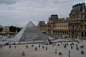 Vol du Louvre&nbsp;: sept interpellations, deux mises en examen... O&ugrave; en est l'enqu&ecirc;te&nbsp;?