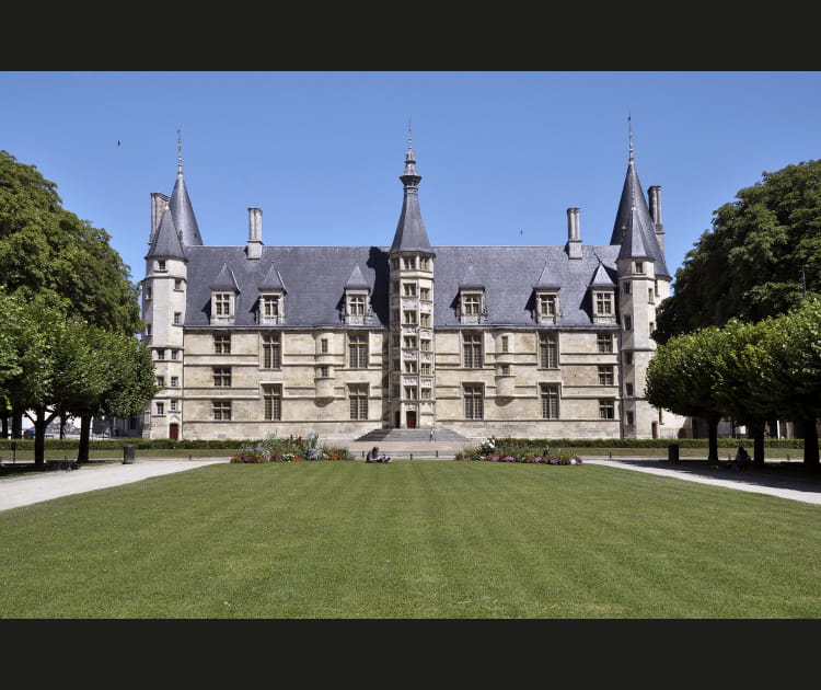 Le Palais ducal de Nevers