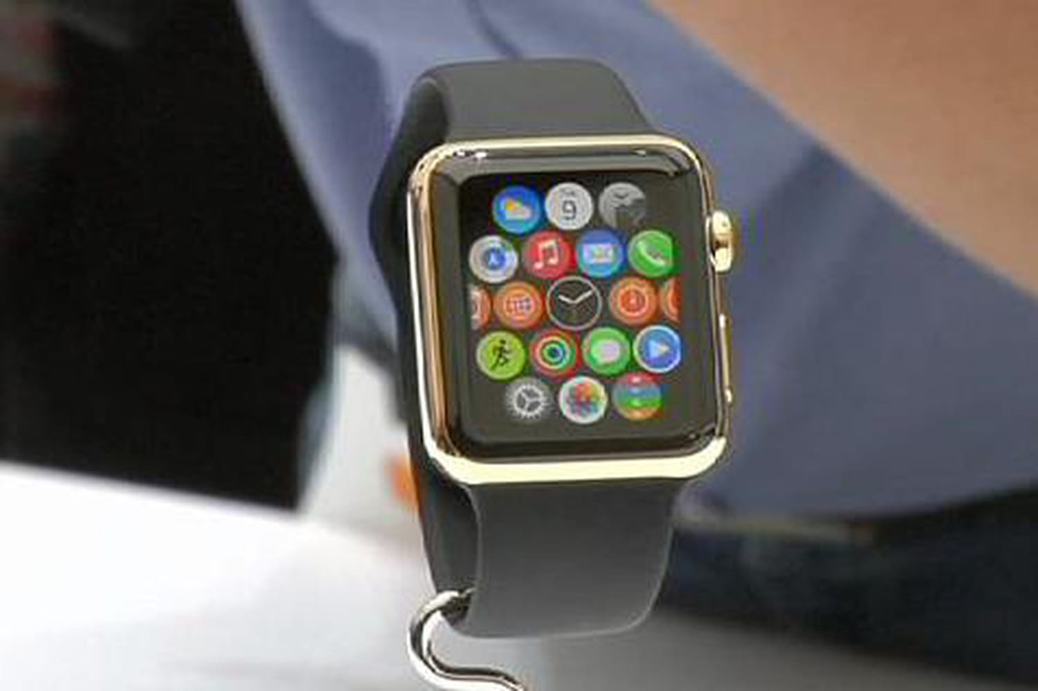 Bac 2015 : montres connectées, smartphones... Les objets interdits