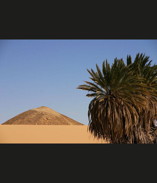 Ceci n'est pas une pyramide