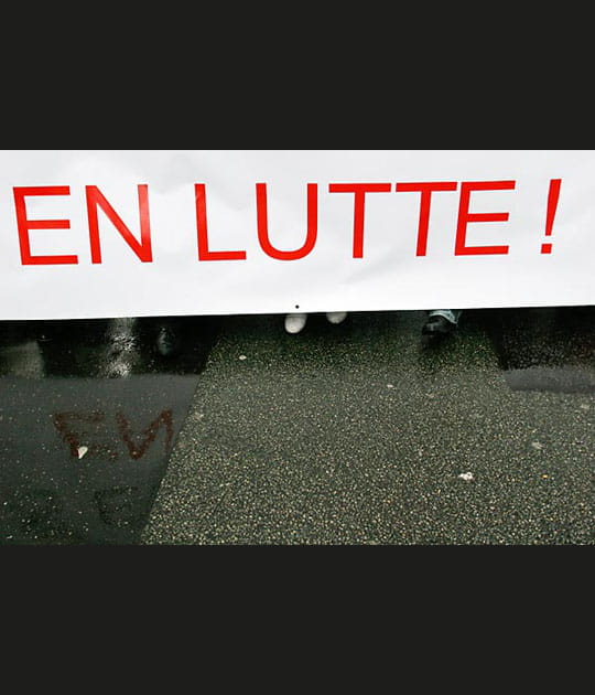 Lyc&eacute;ens contre les suppressions