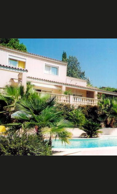 Une villa au pied des plages