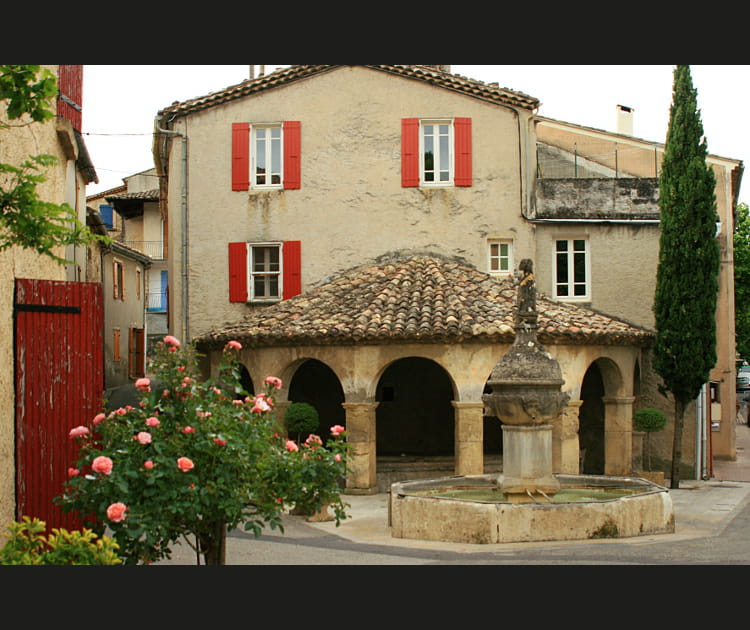 Mollans-sur-Ouv&egrave;ze
