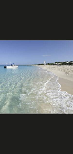 Bronzer sur les &quot;plus belles plages du&nbsp;monde&quot; de&nbsp;Providenciales