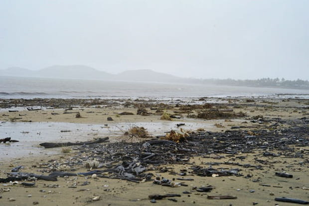 Plage inondée